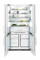 Встраиваемый холодильник Zanussi ZI 9454