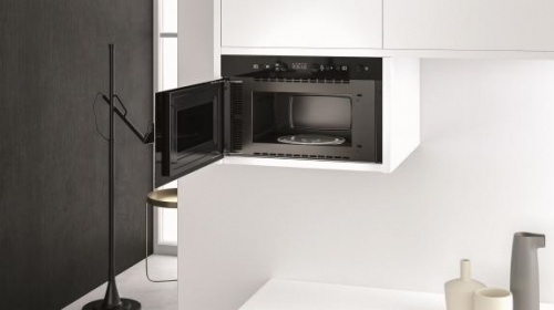 Встраиваемая микроволновая печь Whirlpool W7 MN840 фото 3