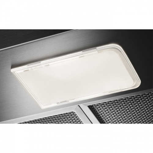Встраиваемая вытяжка Zanussi ZHP60350SA фото 3
