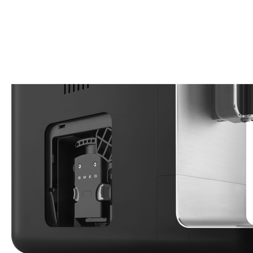 Кофемашина Smeg BCC01BLMEU фото 6