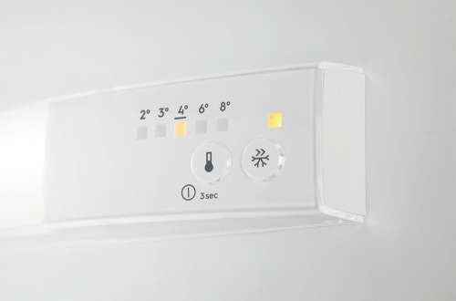 Встраиваемый холодильник Electrolux KNT1LF18S1 фото 3