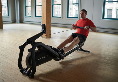 Гребной тренажер Matrix New Rower фото 3