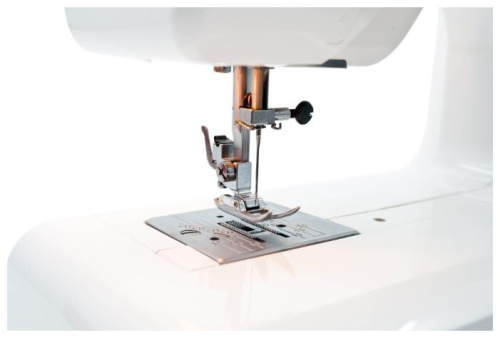 Швейная машина Janome Legend LE-20 фото 6