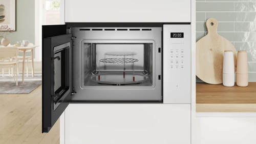 Встраиваемая микроволновая печь СВЧ Bosch BEL554MW2 фото 3